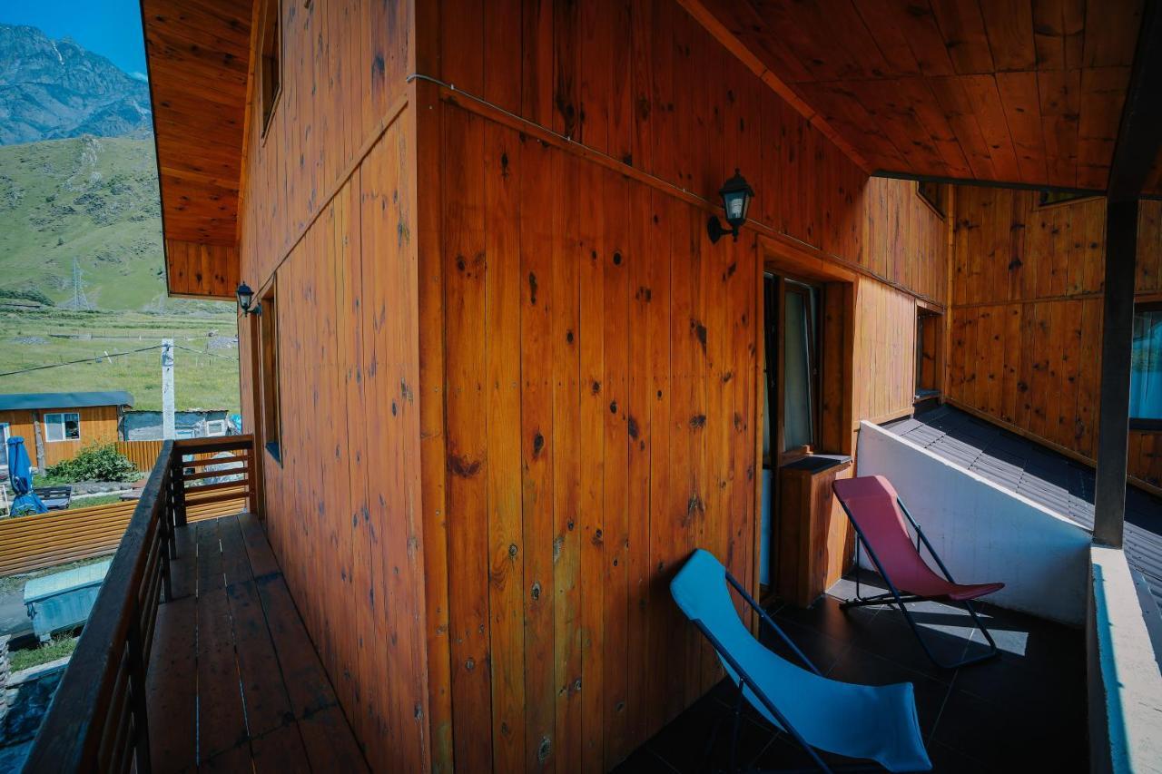 Alpenhaus Kazbegi Hotel & Restaurant Kültér fotó