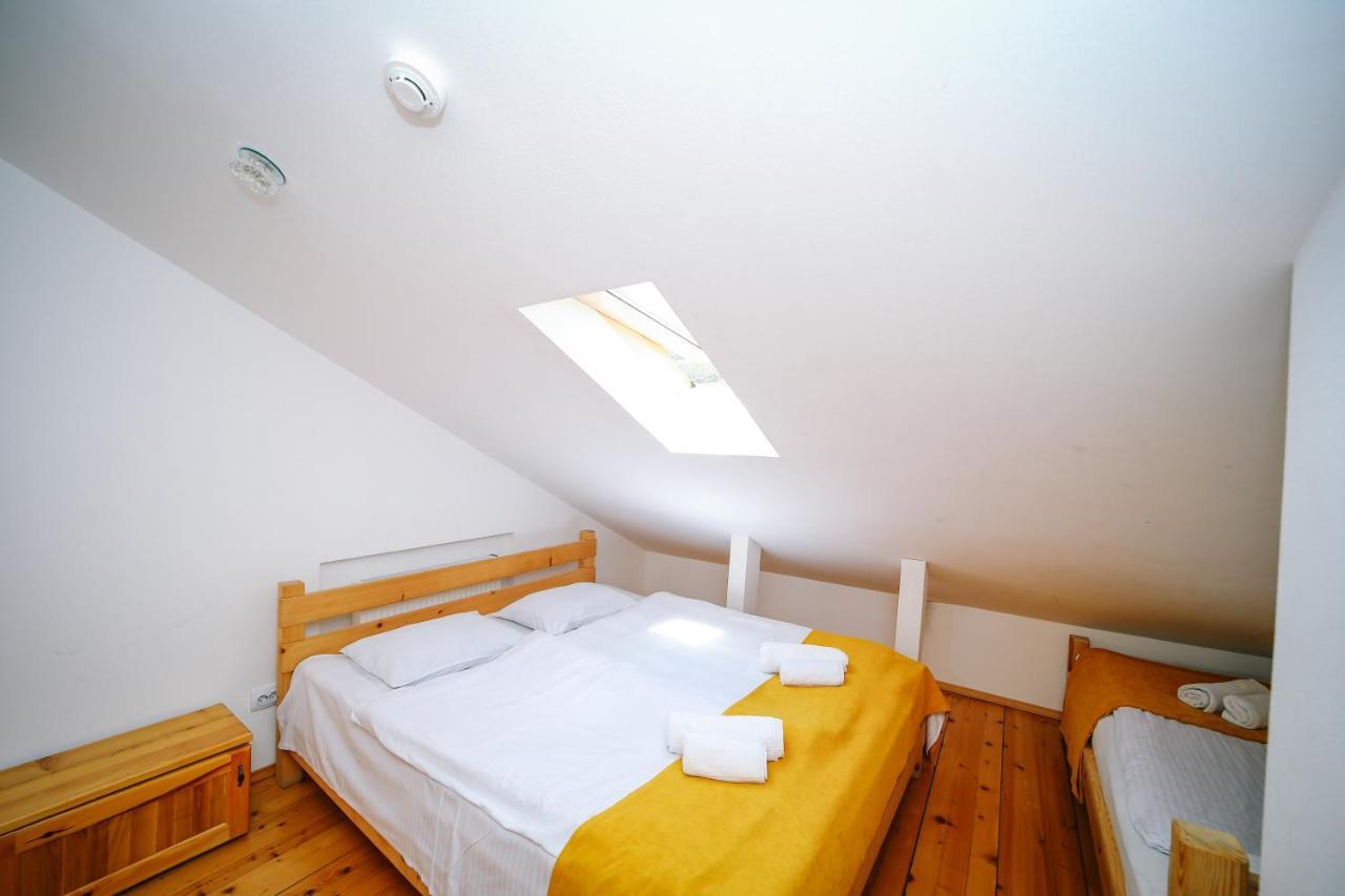 Alpenhaus Kazbegi Hotel & Restaurant Kültér fotó